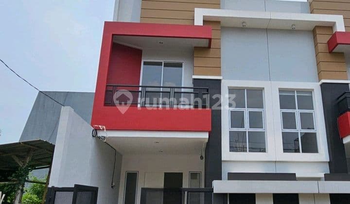 For Sale Newly Built Citra 1 House, 2 Full Floors, Size 6x15, 3 + 1 Bedrooms, 3 + 1 Bathrooms, South Facing, SHM Certificate