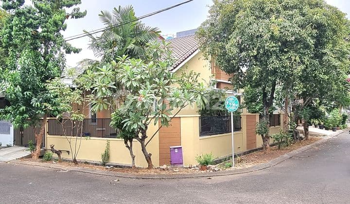 Dijual Rumah Griya Sutera, Alam Sutera, Sudah Renovasi, 4 KT 3 KM, Hadap Barat Laut