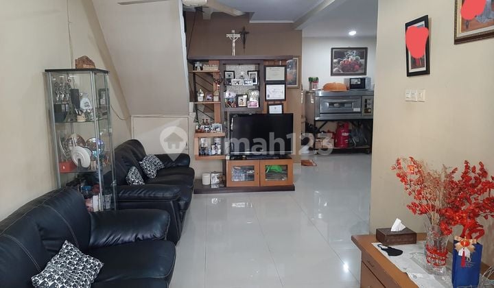 Dijual Rumah Taman Palem, Siap Huni, Bebas Banjir