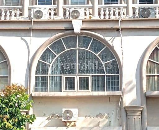 DIJUAL RUKO SEDAYU SQUARE, LOKASI STRATEGIS UNTUK BERBINIS, DEKAT DENGAN TOL BANDARA