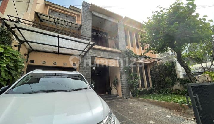 Rumah Semi Furnished Jual Cepat Di Pondok Indah Jakarta Selatan