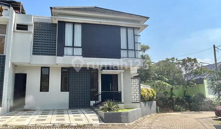 Rumah Siap Huni Posisi Hook Dalam Private Cluster di Pamulang
