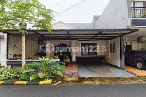 Rumah Mungil Dalam Cluster di Graha Raya Dekat Tol Parigi