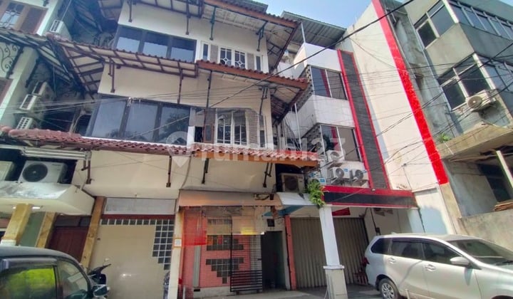 Ruko 4 Lantai Lokasi Strategis Siap Huni Di Kebayoran Lama