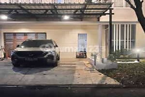 Rumah Semi Furnished Ada Taman dan Balkon Siap Huni di Graha Raya