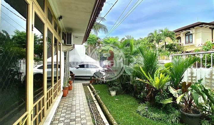 Rumah di Bintaro Sektor 3 Posisi Hoek Dekat Pintu Tol