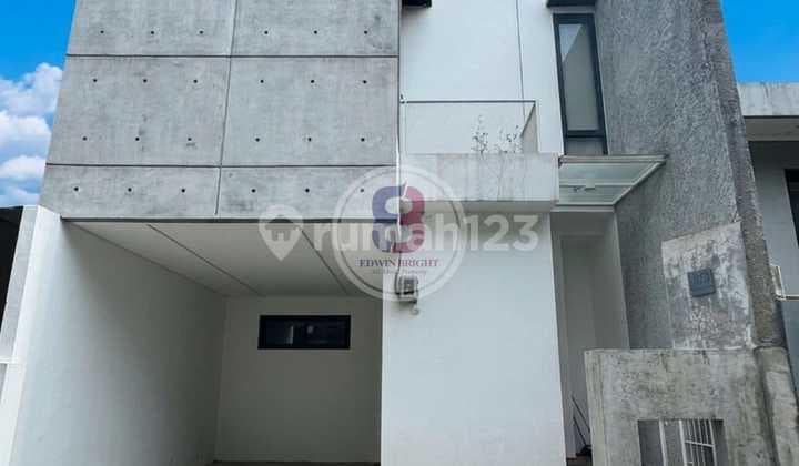 Rumah Dijual Minimalis Modern Desain Industrstrial Dekat Tol Parigi