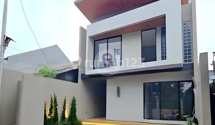 Rumah Brand New Lokasi Strategis Dekat Mall Bxcnge Siap Huni