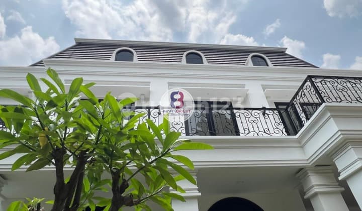 Rumah Baru Mewah Bintaro Sektor 9 Ada Kolam Renang Pribadi