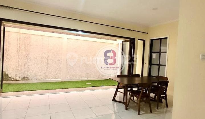 Rumah Dijual di Discovery Bintaro Jaya Sektor 9 Lokasi Strategis
