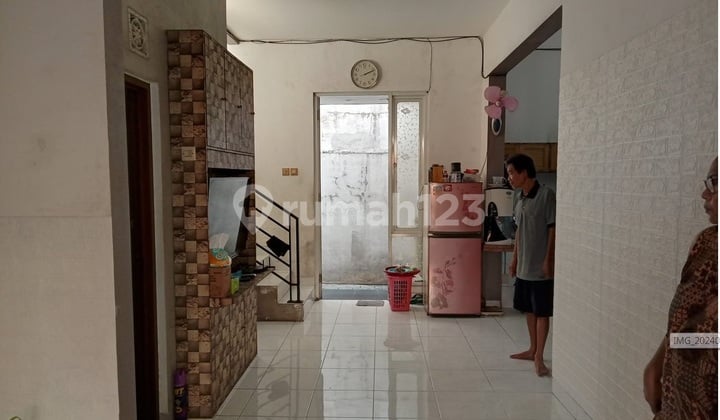 Bojong Residence House, 2.5 Floors, Freehold Title, Flood-Free