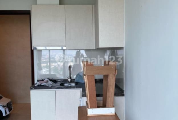 Disewa Apartemen Puri Mansion 2 BR Tower Amethyst