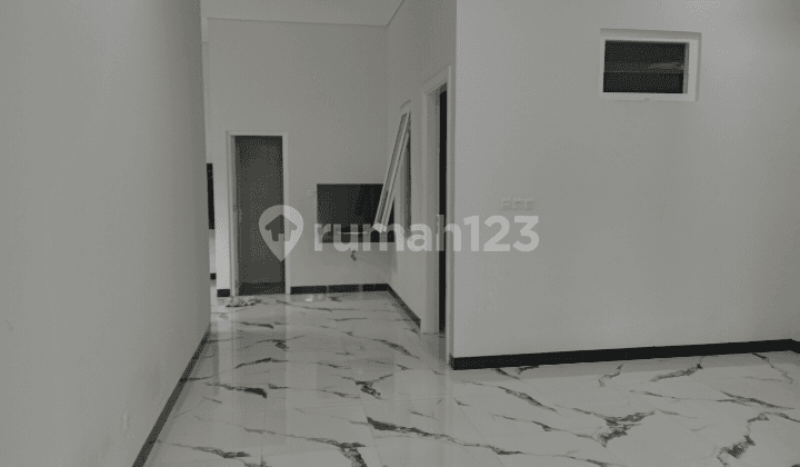 Rumah Baru di Duri Kosambi, Bagus, Murah, Siap Huni