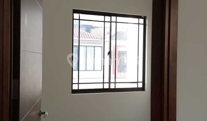 Disewa Rumah Green Lake City, Uk 6X15, Cluster Asia, AC 3 Unit, Bagus, Siap Huni