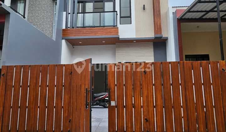 Rumah Baru 2 Lantai di Metro Permata 1, Uk 6X15, Bagus, Dekat Tol