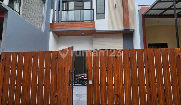 Rumah Baru 2 Lantai di Metro Permata 1, Uk 6X15, Bagus, Dekat Tol
