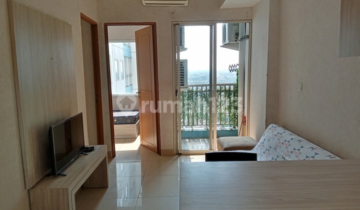 Apartemen The Nest, 2 BR, View Kolam Renang, Corner, Dekat Lift, Full Furnished, Dekat Tol Karang Tengah