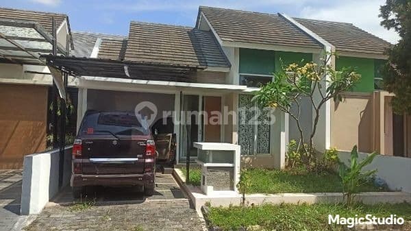 Rumah Strategis Perumahan di Graha Muria Swastika Kudus