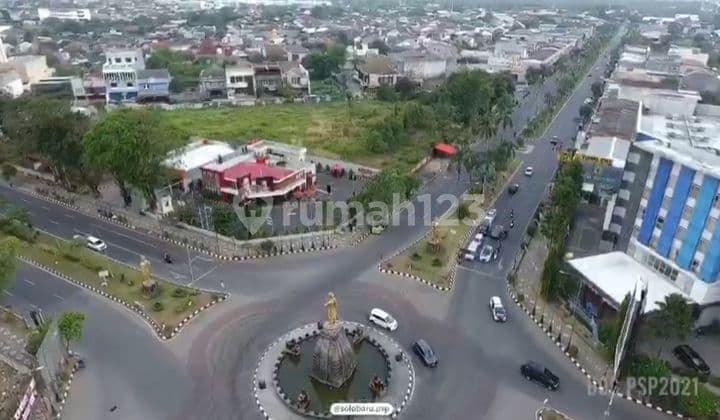 Tanah Luas Strategis Di Pinggir Jalan Utama Solo Baru