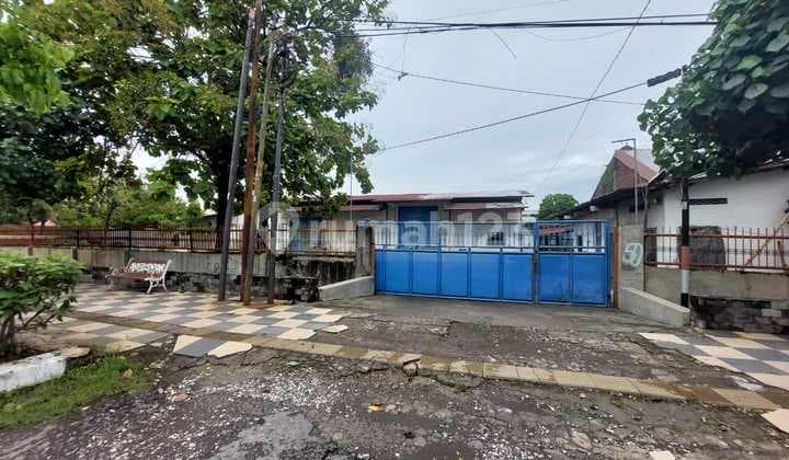 Spacious and Strategically Located Warehouse for Business in Madukoro