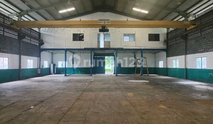 Pabrik Lokasi di Belakang Gudang Indomobil Suzuki Bekasi Timur .