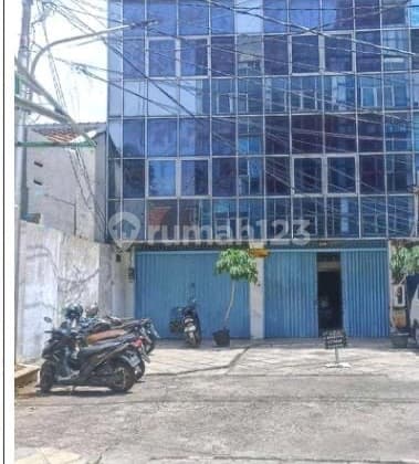 Ruko Gandeng Cocok untuk Kantor dan Siap Pakai di Cempaka Putih Jakarta Pusat