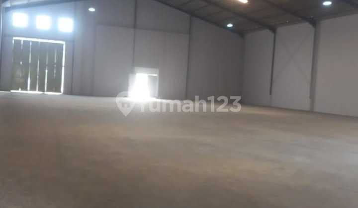 Warehouse in the MARUNDA CENTRE warehouse complex. Bekasi