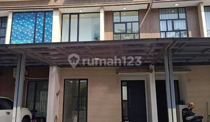 2-Story House in Laseine Cluster, Jakarta Garden City, East Jakarta