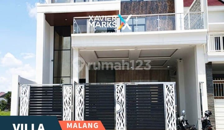 Villa View Gunung di Tirtasani Royal Village Karangploso Malang