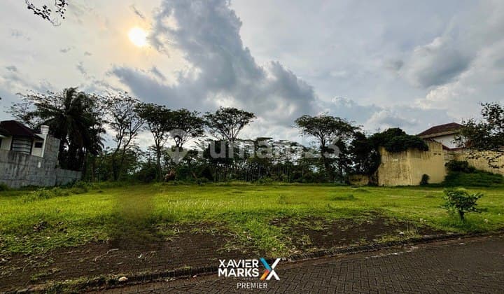 V1 Dijual Tanah Kavling Luas 3 Jejer di Graha Golf Araya Malang