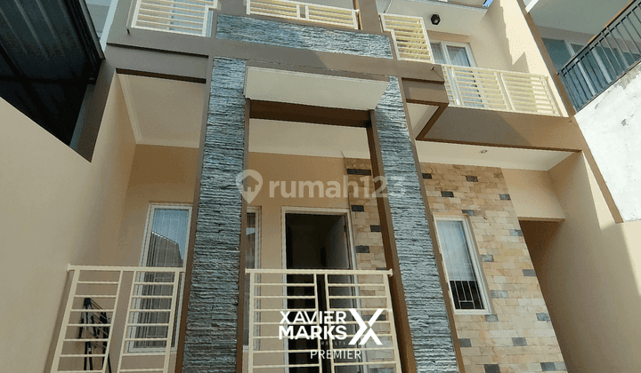 V1 Dijual Rumah Siap Huni 2 Lantai Furnished di Pesanggrahan, Batu