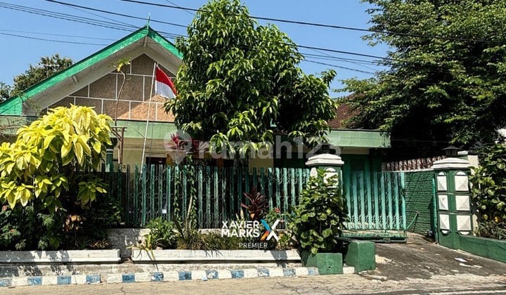V1 Dijual Rumah Asri Tengah Kota Area Kaliurang Malang