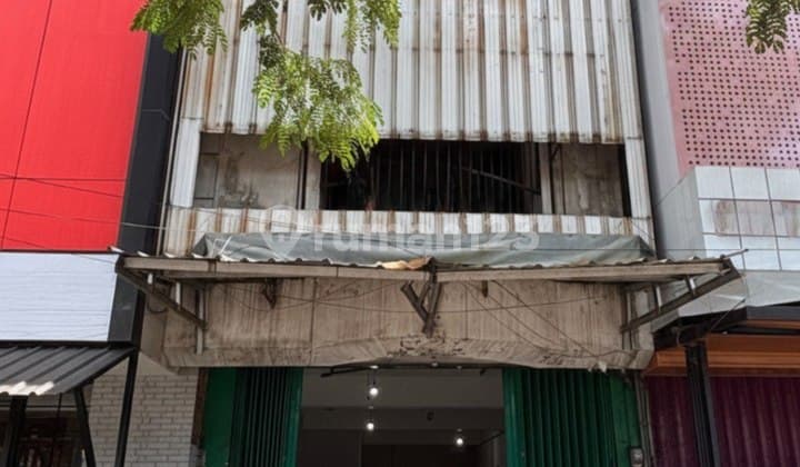 V1 Dijual Ruko di Dinoyo Lowokwaru Malang High Traffic Area
