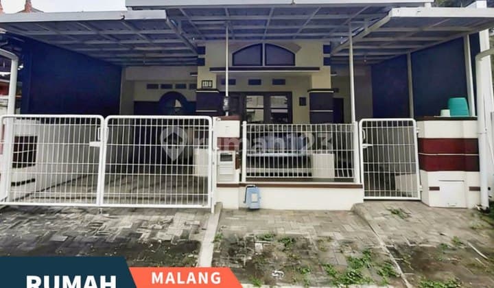 Dijual Rumah Terawat Tengah Kota di Araya Blimbing Malang