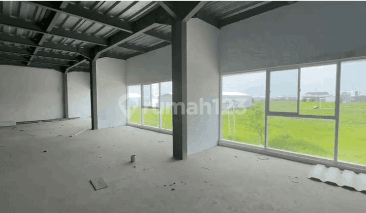 Cheap Sale 3-Story Factory in Laksana Ready to Use