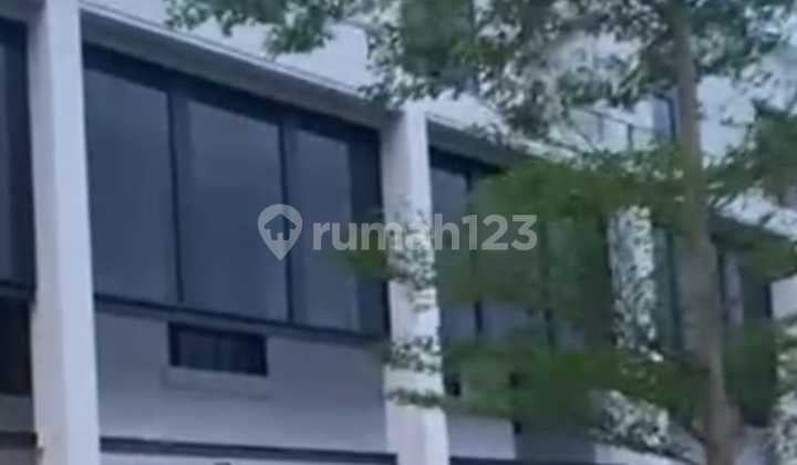 For Rent Tierra Darmo Harapan Surabaya Shop House, 2 Units Side by Side For Rent Tierra Darmo Harapan Surabaya Shop House, 2 Units Side by Side