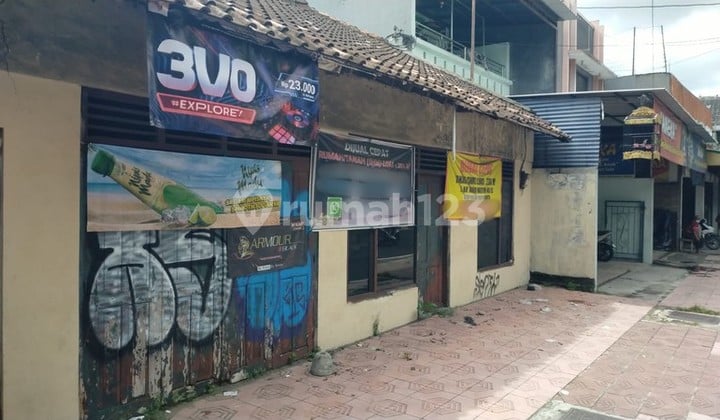 Dijual Rumah Tinggal di Tengah Kota Cocok untuk Usaha/Guesthouse, Notoprajan, Ngampilan