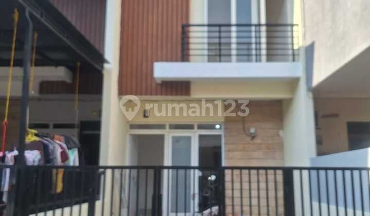 Dijual Rumah Di Taman Surya Jakarta Barat