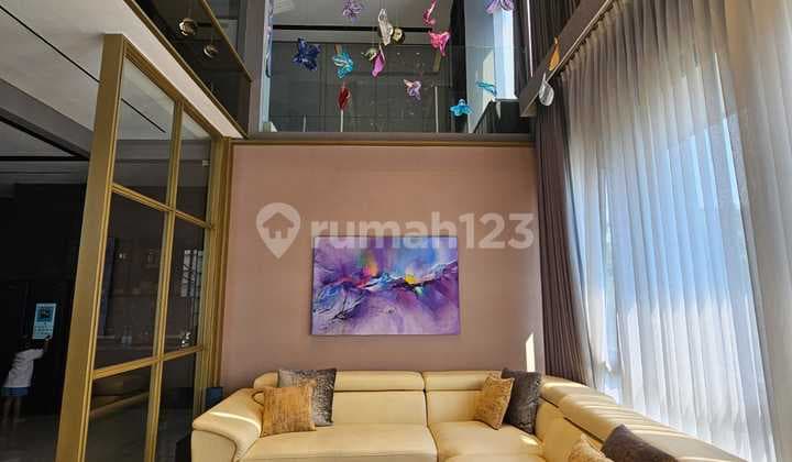 Rumah Mewah Banget Seperti Show Unit Di Kawasan Elite Navapark