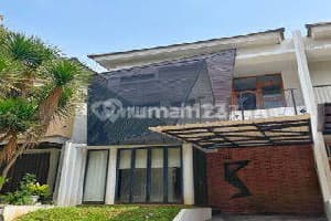 Turn Harga Scandinavian Design Kamar Utama Luas Di Bintaro