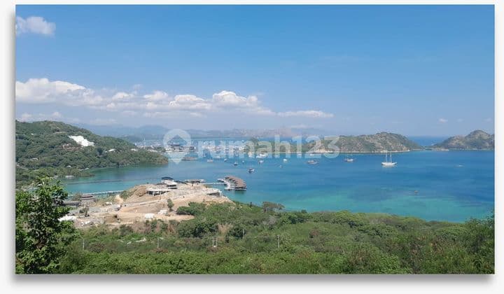 Tanah View Ke Pantai Dekat Hotel Marriot Labuan Bajo