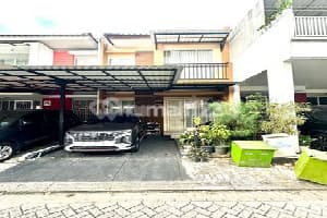 Jual Cepat Rumah 3 Lantai Fully Furnished Ada Rooftop di BSD