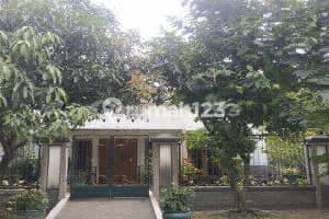 Rumah di Hoek Dekat Rs Mayapada Tanahluas di Batununggal Bandung