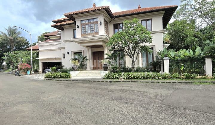 Luxury House With Library And Private Pool Di Bintaro Sektor 9