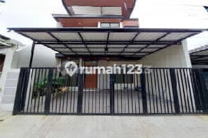 Rumah Minimalis Modern Siap Huni Dalam Cluster di Bsd Dekat Tol