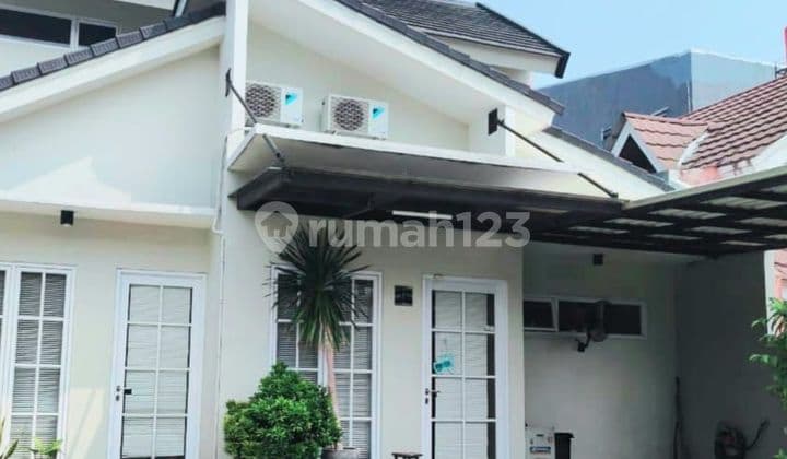 Rumah Terawat Hadap Timur Dalam Cluster Satu Pintu Di Sektor 5