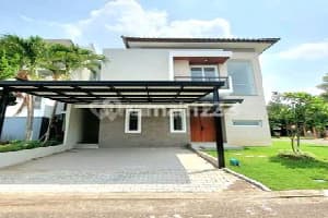Harus Cepat Terjual Rumah Modern Hoek Siap Huni di BSD City