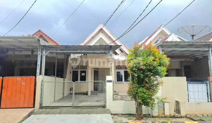 Rumah Cantik Jarang Ada Lokasi Strategis Di Cluster Graha Raya