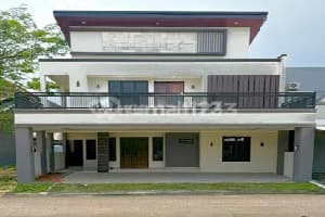 Brand New Modern House 4 Kamar Tidur Siap Huni di BSD City