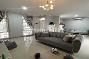 Turun Harga Rumah Siap Huni Dalam Cluster di Area Sektor 4